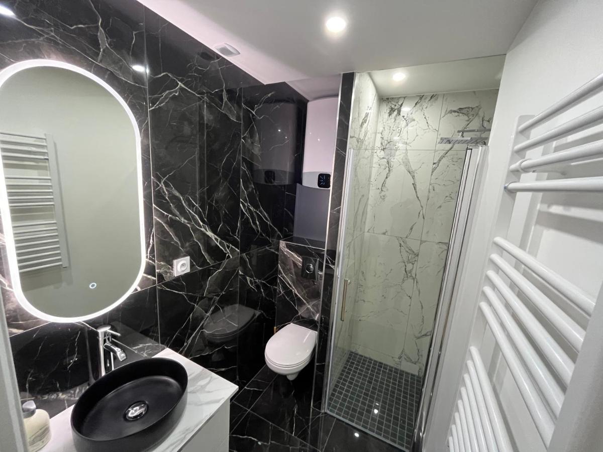 Appartement Luxe Jaune Saint-Etienne  Exteriör bild