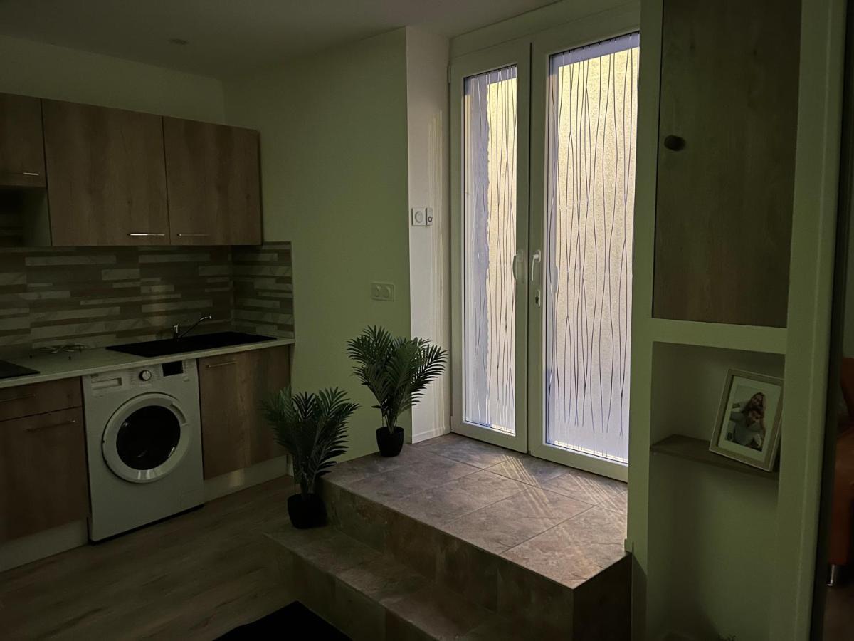 Appartement Luxe Jaune Saint-Etienne  Exteriör bild