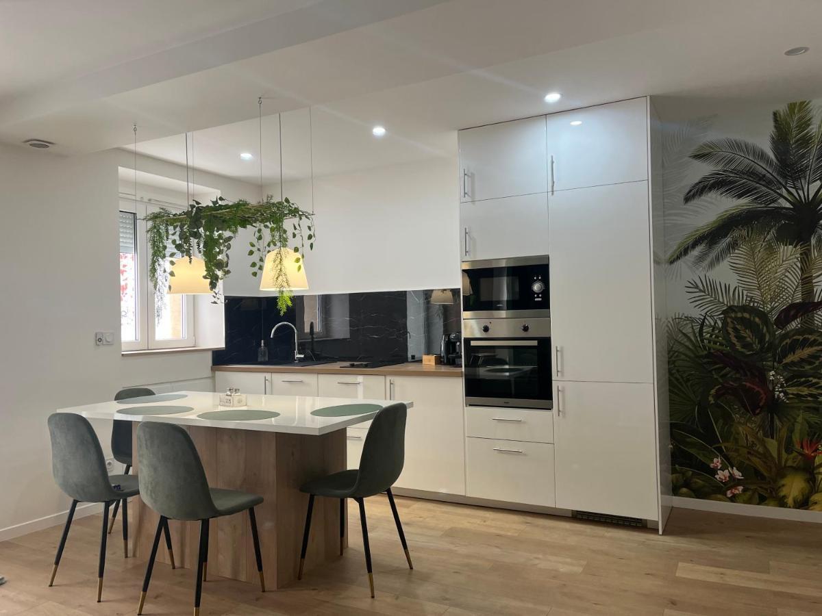 Appartement Luxe Jaune Saint-Etienne  Exteriör bild