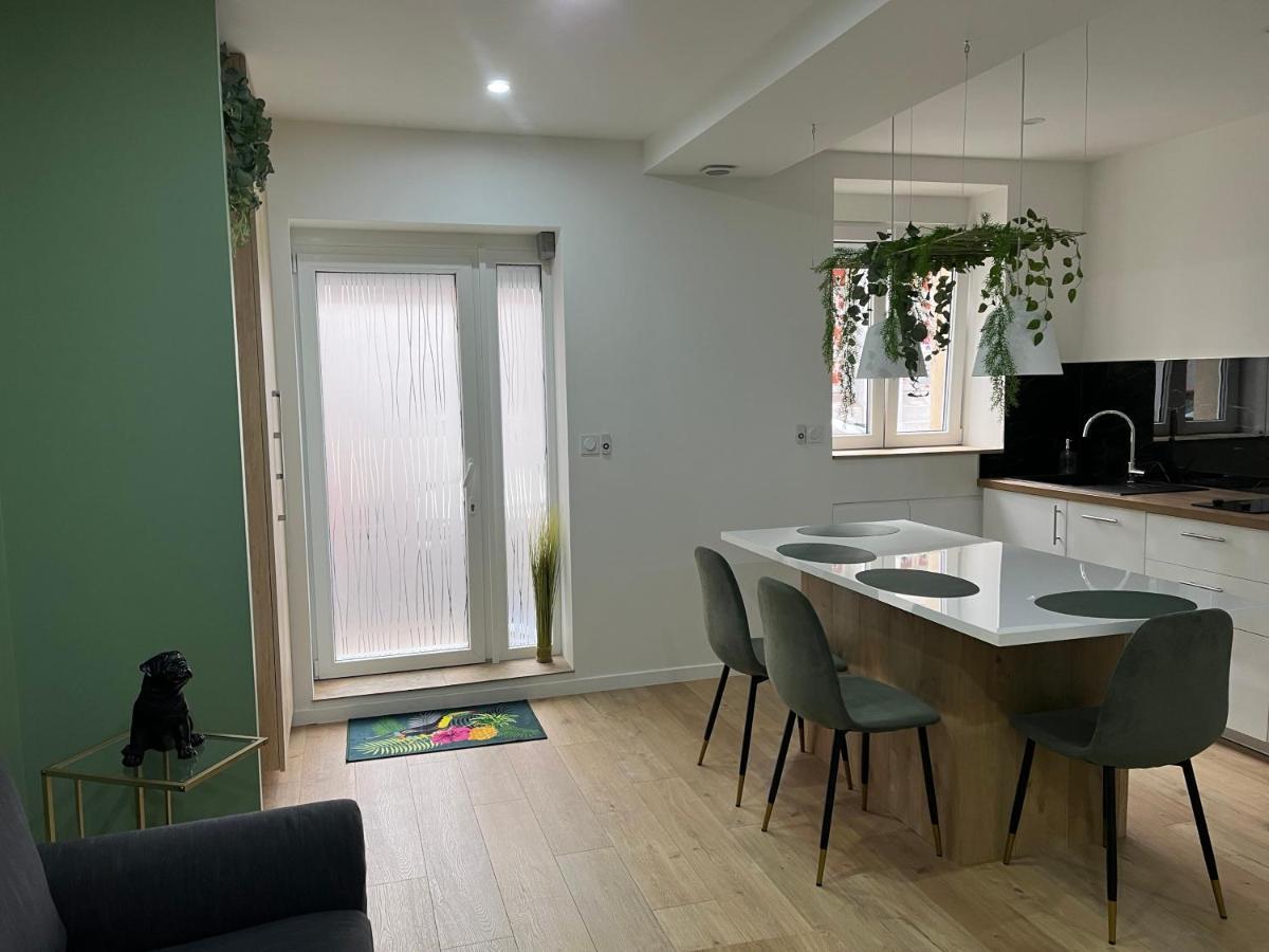 Appartement Luxe Jaune Saint-Etienne  Exteriör bild