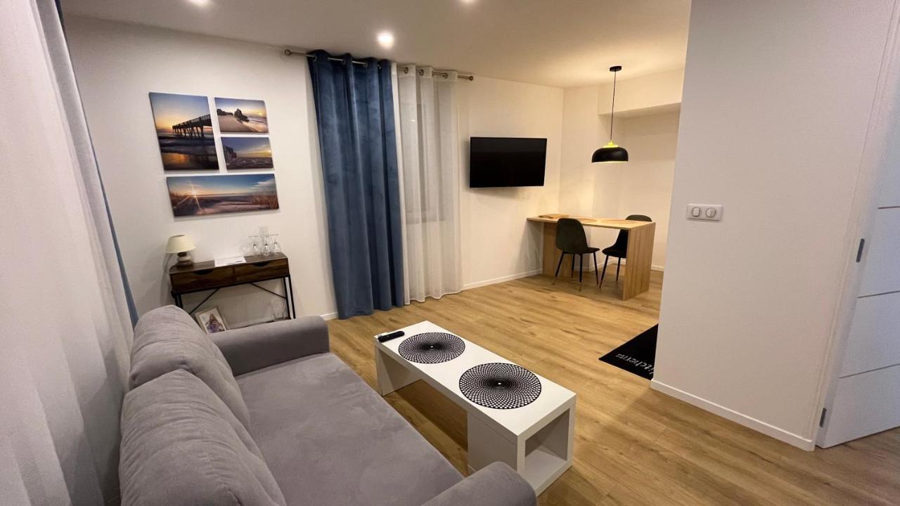 Appartement Luxe Jaune Saint-Etienne  Exteriör bild